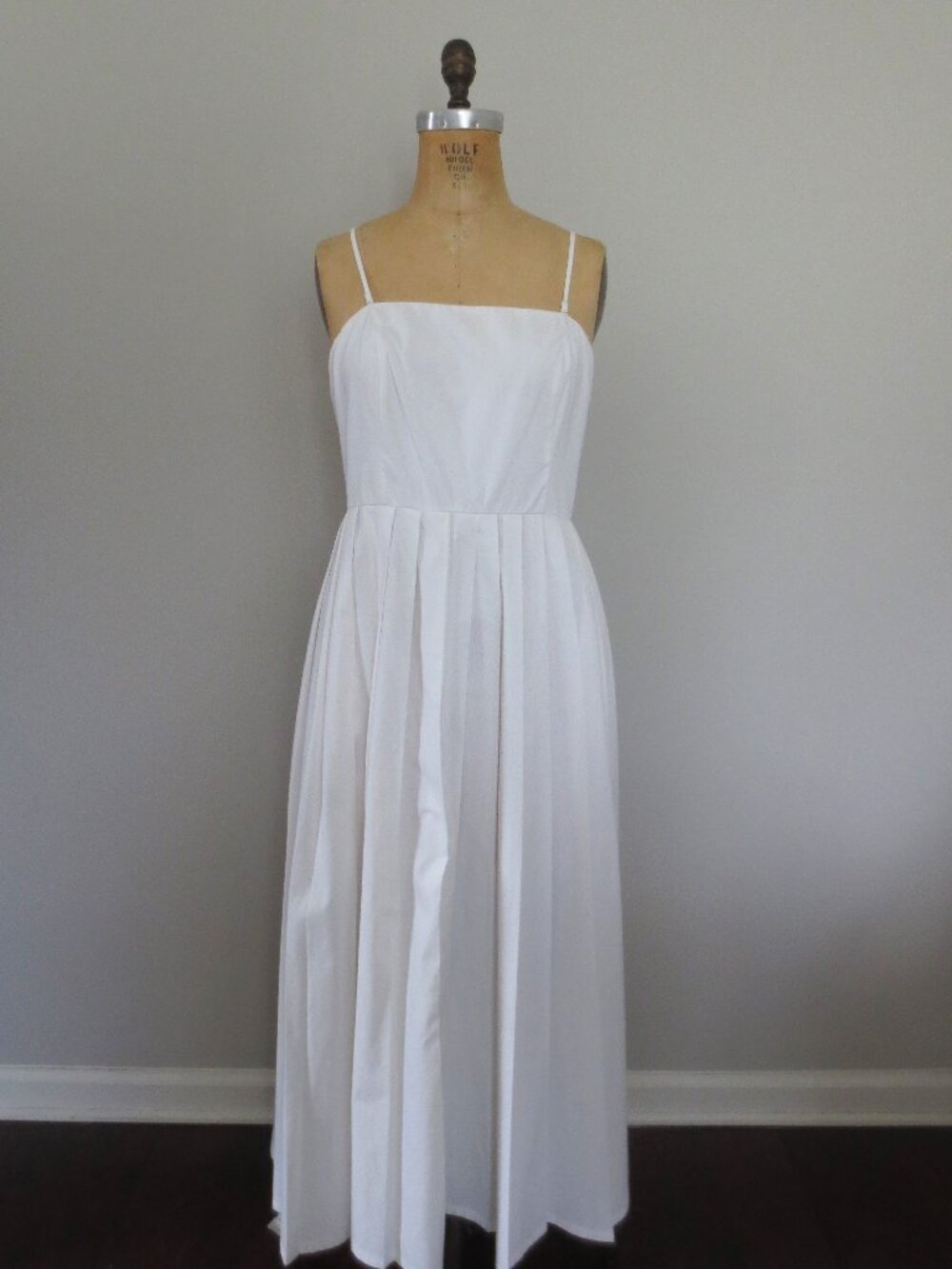 A New Strapless Day A-Line Pleated Midi Dress - Picture 7 of 15